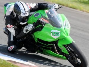 Mastering the Clutch for Motorcycle Racing